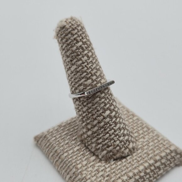 Size 7 Sterling Silver Bar Cubic Zirconia Gems Ring A3885 - Picture 3 of 9